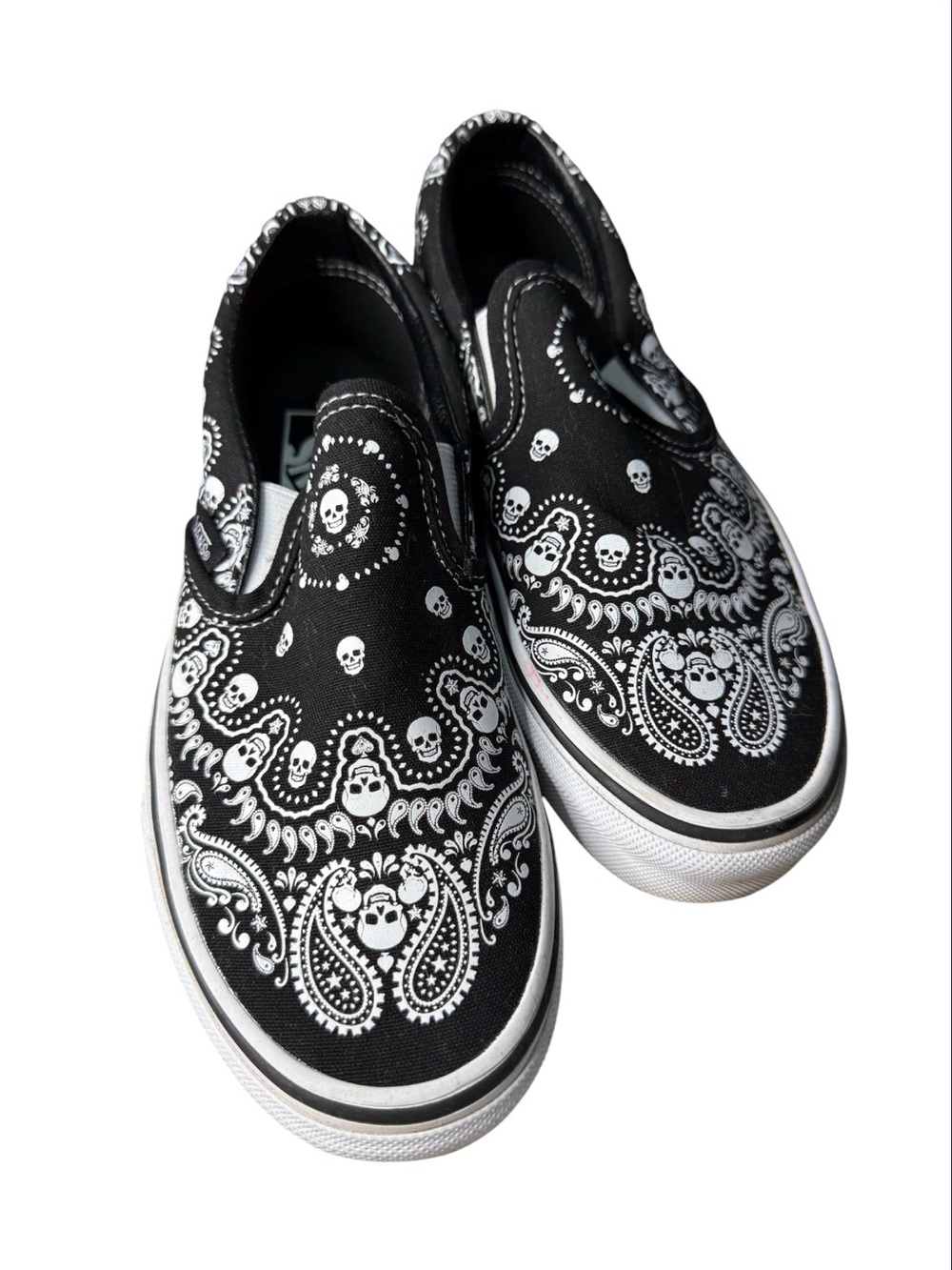 Vans Classic Slip-On Skull Bandana Paisley Sneakers Women’s 6 Goth Punk